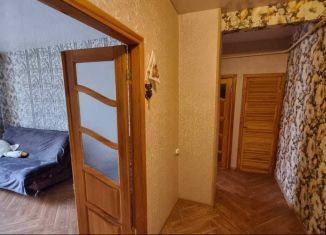 Продается двухкомнатная квартира, 54.6 м2, Чебаркуль, улица Ленина, 32