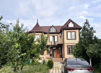 Продаю дом, 200 м2, посёлок городского типа Семендер, улица Тимирязева