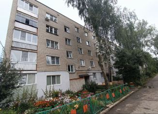 Продается однокомнатная квартира, 32.4 м2, село Богословка, Советская улица, 6