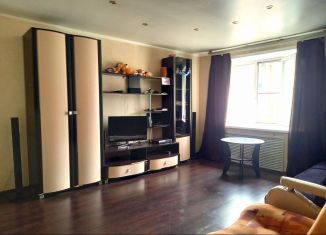 Продаю 2-ком. квартиру, 57 м2, Сыктывкар, Октябрьский проспект, 152