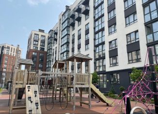 Продам трехкомнатную квартиру, 84.9 м2, Калининград