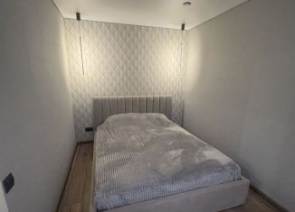 Продаю 2-комнатную квартиру, 43.9 м2, Московская область, площадь Революции, 6