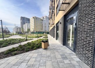 Сдается в аренду помещение свободного назначения, 89 м2, Тюмень, улица Василия Подшибякина, 11