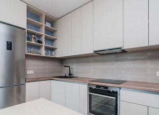 Продаю 3-ком. квартиру, 63.6 м2, Пермь, улица Революции, 48В, ЖК Гулливер