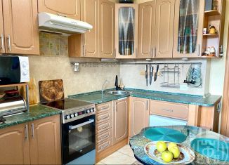 2-комнатная квартира на продажу, 64 м2, посёлок Шушары, Центральная улица, 12