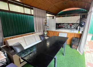 Сдам дом, 100 м2, Таганрог, улица Надежды Сигиды, 8