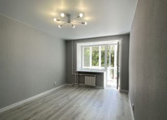 Продажа двухкомнатной квартиры, 47.3 м2, Вологда, Козлёнская улица, 76