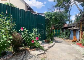 Продается 1-ком. квартира, 27.6 м2, Астрахань, улица Урицкого, 43