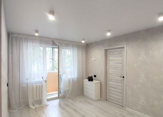 2-комнатная квартира на продажу, 46.3 м2, Киров, улица Защитников Отечества, 34