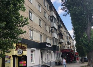 Продается двухкомнатная квартира, 47.3 м2, Саратов, Шелковичная улица, 12