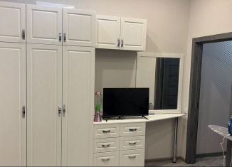 Продаю двухкомнатную квартиру, 62.2 м2, Аксай, улица Речников, 15к2