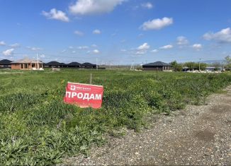 Продажа участка, 6 сот., Невинномысск, улица имени Алексея Литвиненко