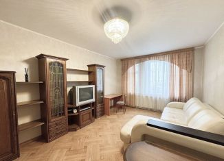 Сдается в аренду 1-комнатная квартира, 54.7 м2, Санкт-Петербург, Гаккелевская улица, 22к1