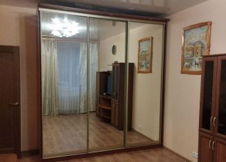 Сдаю в аренду двухкомнатную квартиру, 40 м2, Выборг, Крепостная улица, 47