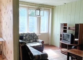 Продаю 1-комнатную квартиру, 30 м2, Кингисепп, Малая улица, 8