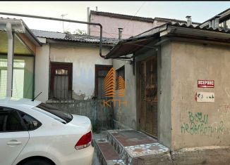 Продаю многокомнатную квартиру, 81.7 м2, Симферополь, Екатерининская улица, 4