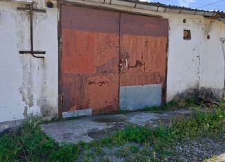 Продаю гараж, 24 м2, поселок городского типа Прогресс, улица Спартака
