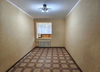 Продается 3-комнатная квартира, 55.4 м2, посёлок городского типа Гурзуф, улица Соловьёва, 22