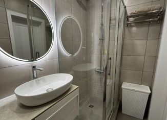 Продажа 3-ком. квартиры, 70.6 м2, Тверь, улица Мусоргского, 8