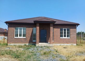 Продаю дом, 130 м2, село Чалтырь, улица 6-я Линия