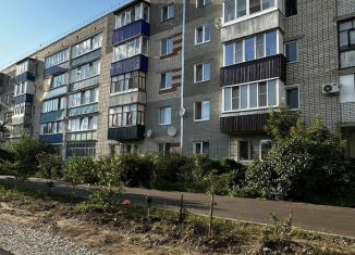 Продаю трехкомнатную квартиру, 64 м2, Татарстан, улица Ленина, 56