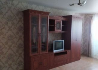 Сдам в аренду 1-ком. квартиру, 30.9 м2, Таганрог, улица Шмидта, 19