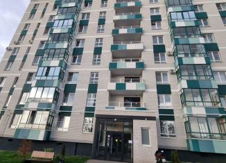 Продается 1-комнатная квартира, 32.3 м2, Тула, улица Лётчика Пирожкова, 7