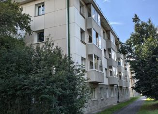 Продаю 2-комнатную квартиру, 42.6 м2, Трёхгорный, улица Карла Маркса, 51