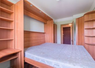Аренда 2-ком. квартиры, 45 м2, Санкт-Петербург, проспект Энергетиков, 31, метро Ладожская