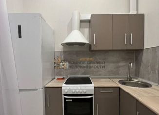 Сдам в аренду однокомнатную квартиру, 36 м2, Республика Башкортостан, улица Аксакова, 81/1