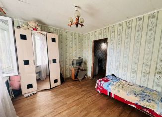 2-ком. квартира на продажу, 28.4 м2, Старый Оскол, микрорайон Солнечный, 9