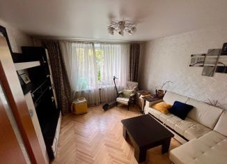 Продажа 3-ком. квартиры, 67 м2, Москва, улица Красина, 24/28, улица Красина