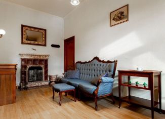 Аренда 3-ком. квартиры, 96 м2, Санкт-Петербург, Кирочная улица, 23