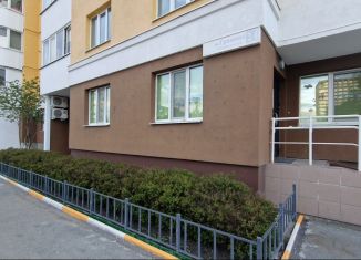 Продам 2-комнатную квартиру, 57.2 м2, Екатеринбург, улица Громова, 24, Ленинский район