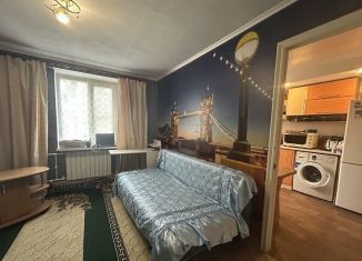 Продаю 2-комнатную квартиру, 37.4 м2, Россошь, Пролетарская улица, 150