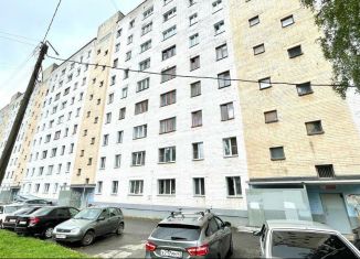 Продажа 3-ком. квартиры, 60 м2, Киров, улица Воровского, 121