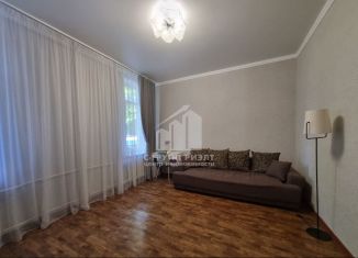 Продам 1-комнатную квартиру, 40 м2, Калининград, улица Репина, 52