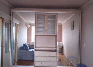 Продам однокомнатную квартиру, 30 м2, Таганрог, улица Пальмиро Тольятти, 20-1