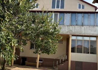 Продается дом, 500 м2, посёлок городского типа Семендер, улица Гасрет Алиева, 30