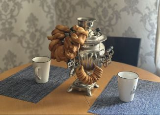 Сдам в аренду 2-комнатную квартиру, 60 м2, Санкт-Петербург, улица Чайковского, 24