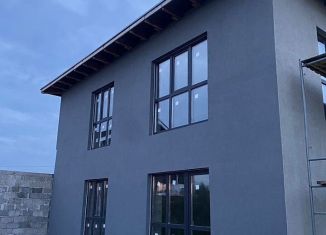 Продается дом, 150 м2, село Луговое, Центральная улица