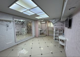 Продам помещение свободного назначения, 20 м2, Краснодар, Рождественская набережная, 3, микрорайон Юбилейный