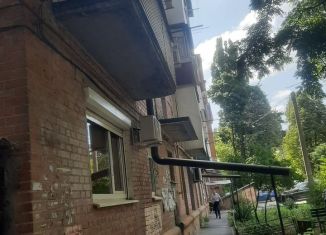 Однокомнатная квартира на продажу, 30 м2, Таганрог, улица Дзержинского, 179