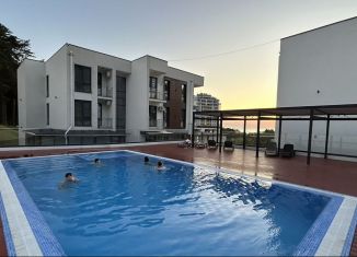 Сдается 1-комнатная квартира, 33 м2, Сочи, улица Ленина, 298В, ЖК Касабланка