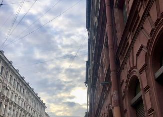 Сдается пятикомнатная квартира, 102 м2, Санкт-Петербург, Апраксин переулок, 20