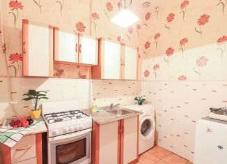 Сдаю однокомнатную квартиру, 35 м2, Санкт-Петербург, Большая Конюшенная улица, 2