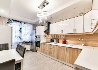 Продажа 2-ком. квартиры, 71.8 м2, Татарстан, улица Профессора Камая, 8