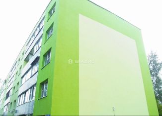 Продается 2-комнатная квартира, 53.4 м2, Владимир, Октябрьская улица, 25