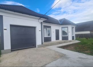 Дом на продажу, 250 м2, деревня Карлук, Солнечная улица