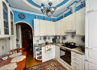 Продам 3-ком. квартиру, 64 м2, Люберцы, Новая улица, 8Д